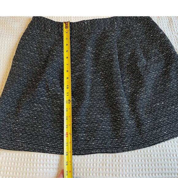 Halogen from Nordstrom Tweed Deep Gray Mini Skirt Size 12 Classic Academia - Picture 5 of 10